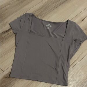 Hollister Women's Gray Crop Top